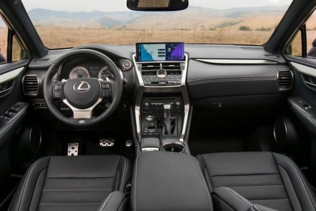 Lexus NX model 2022 đã được hãng xe Nhật Bản bổ sung thêm một số công nghệ